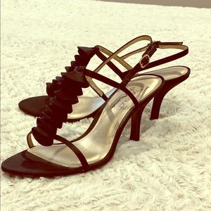 The Touch of Nina dress sandals 3” heel beautiful!